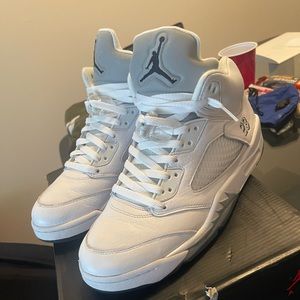Retro Jordan 5s
